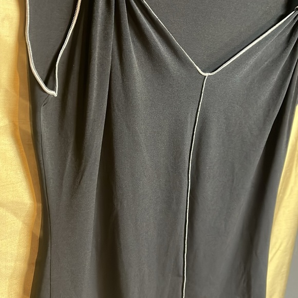 Like new! Reduced to sell!!!! - Picture 3 of 4